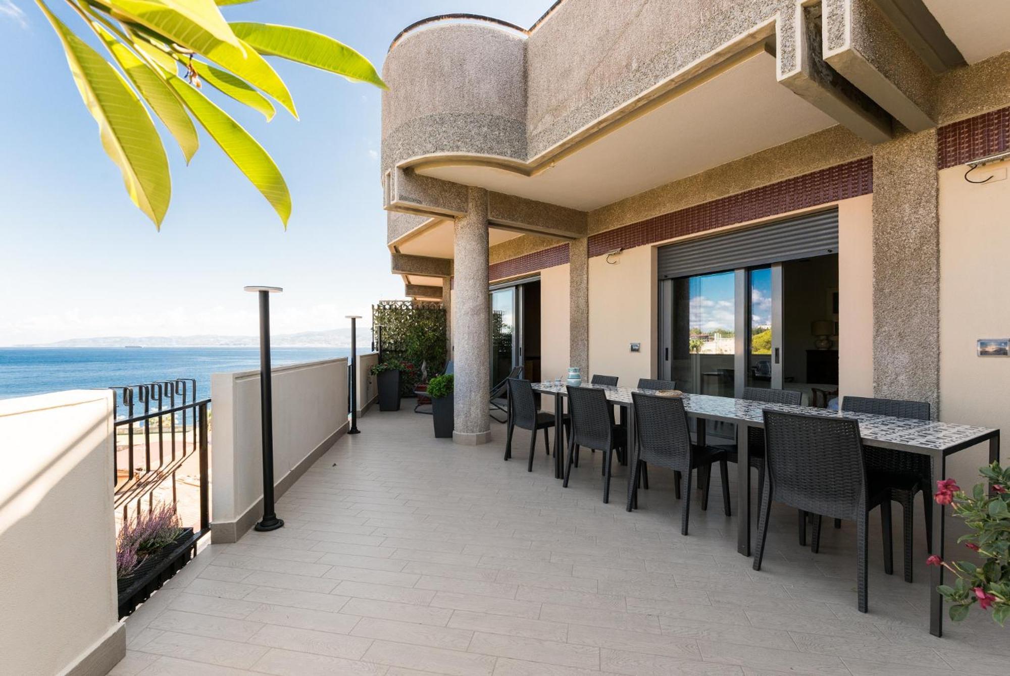 Attico Panoramico - Milazzo Centro Storico - 200 Mq Villa Kültér fotó